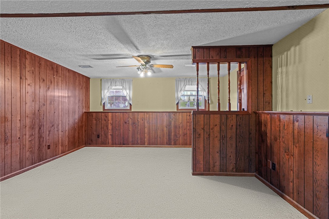 19 Lancer Lane West Warwick, RI 02893 - Photo 34 of 38