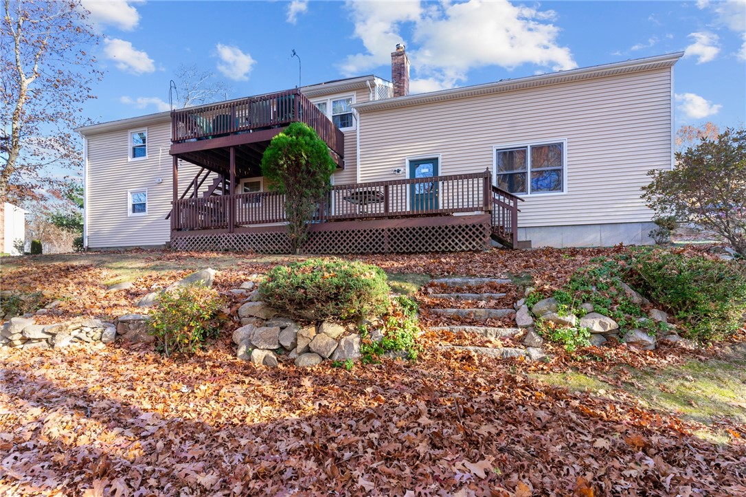 19 Lancer Lane West Warwick, RI 02893 - Photo 6 of 38