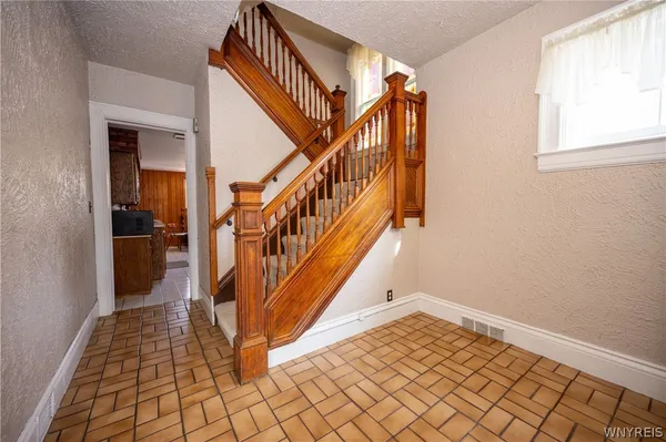 $179,900 | 98 Sage Avenue, Buffalo, NY 14210