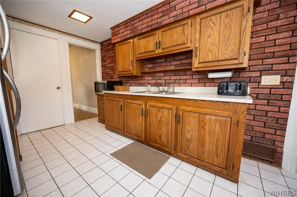 $179,900 | 98 Sage Avenue, Buffalo, NY 14210