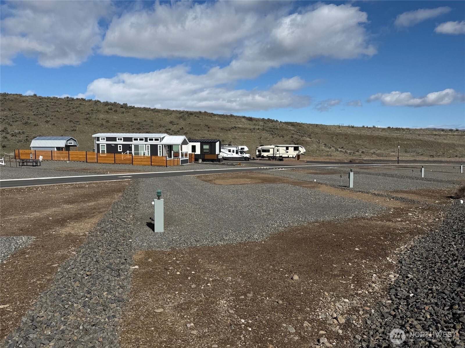 1769 Naches Wenas Road, Unit 144 Selah, WA 98942 - Photo 2 of 12 a view of a city