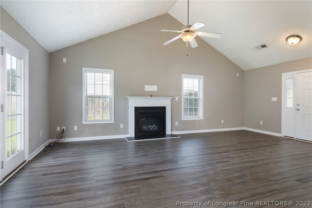 622 Cape Fear Road Raeford, NC 28376 - Photo 5 of 24