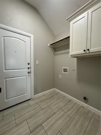 $2,300 | 3339 White Horse Drive, Granbury, TX 76049