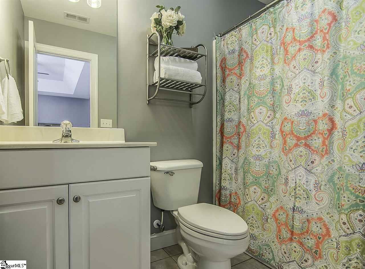 606 Old Rutherford Road Taylors, SC 29687 - Photo 14 of 21