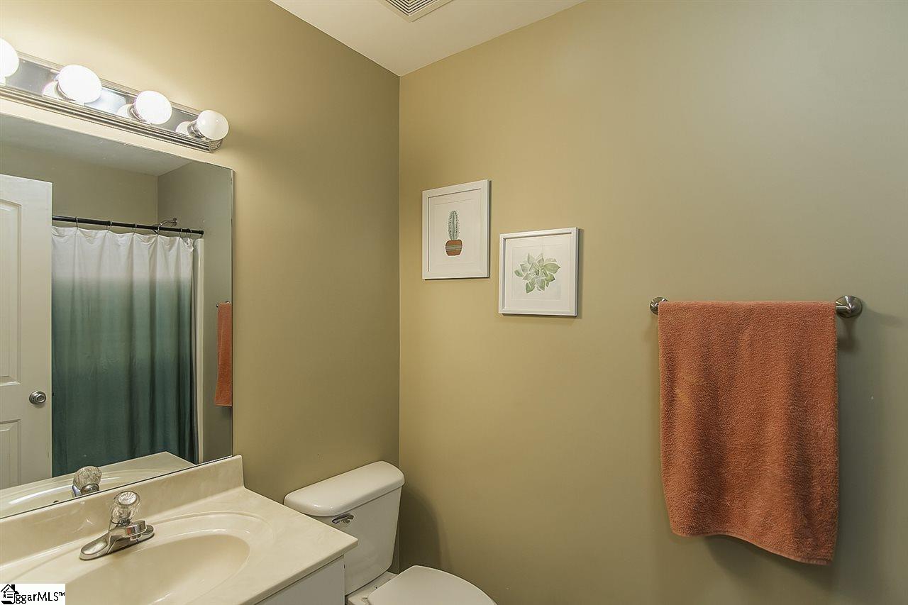 606 Old Rutherford Road Taylors, SC 29687 - Photo 16 of 21