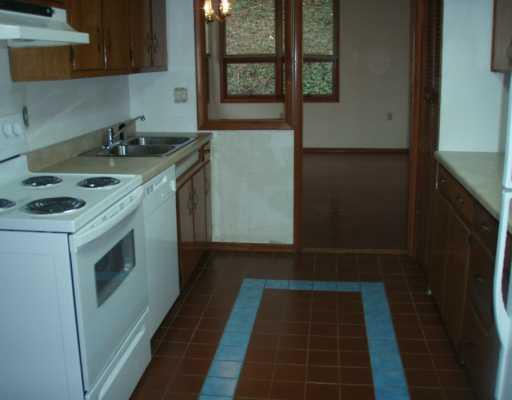 3409 Lockridge Road Castle Shannon, PA 15234 - Photo 3 of 8 Kitchen.
