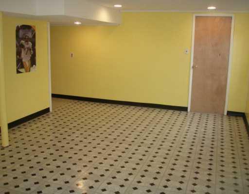 3409 Lockridge Road Castle Shannon, PA 15234 - Photo 6 of 8 Den/Family/Great Room.