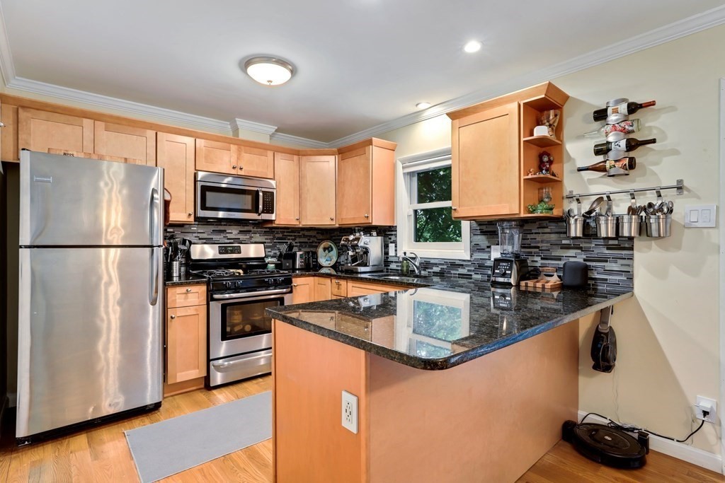 2 Howe Terrace, Unit 6 Boston, MA 02125 - Photo 1 of 31 Gallery Image 1