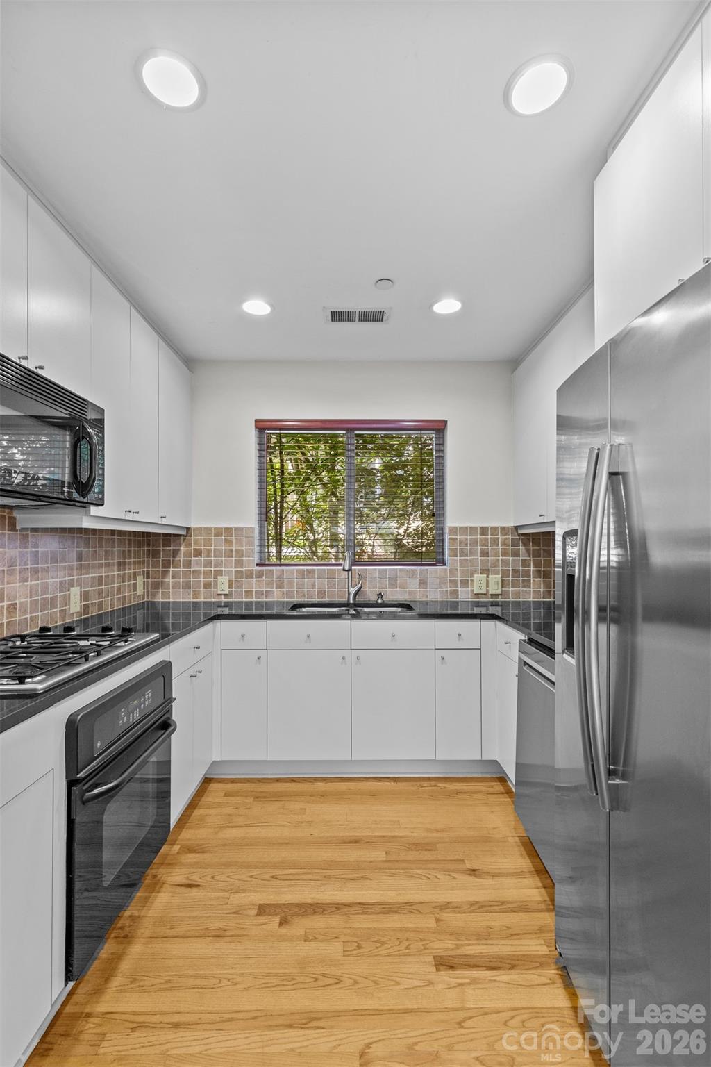 420 Queens Road, Unit 7 Charlotte, NC 28207 - Photo 33 of 46