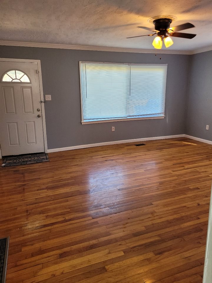 1233 Nazareth Road Spartanburg, SC 29301 - Photo 10 of 21 Gallery Image 10