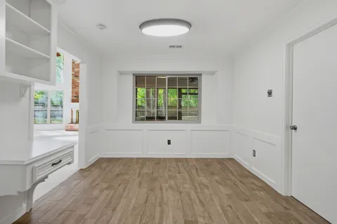 $550,000 | 9 North Havenridge Drive, The Woodlands, TX 77381