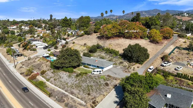 $779,900 | 1724 South Santa Fe Avenue, Vista, CA 92084