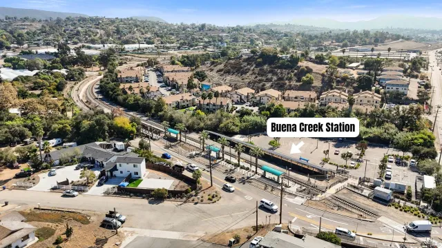 $779,900 | 1724 South Santa Fe Avenue, Vista, CA 92084