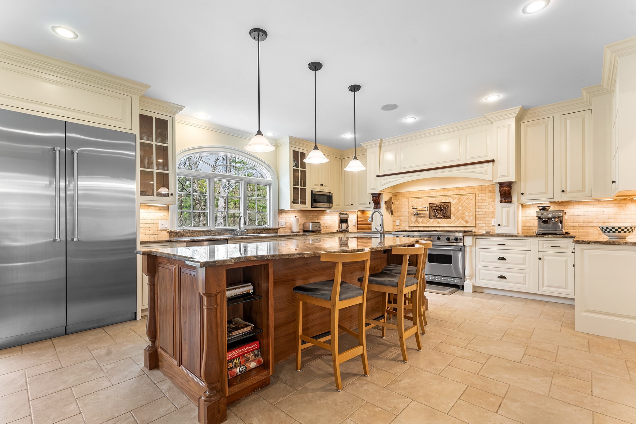 38 Wilsondale Street Dover, MA 02030 - Photo 11 of 42 Gallery Image 11