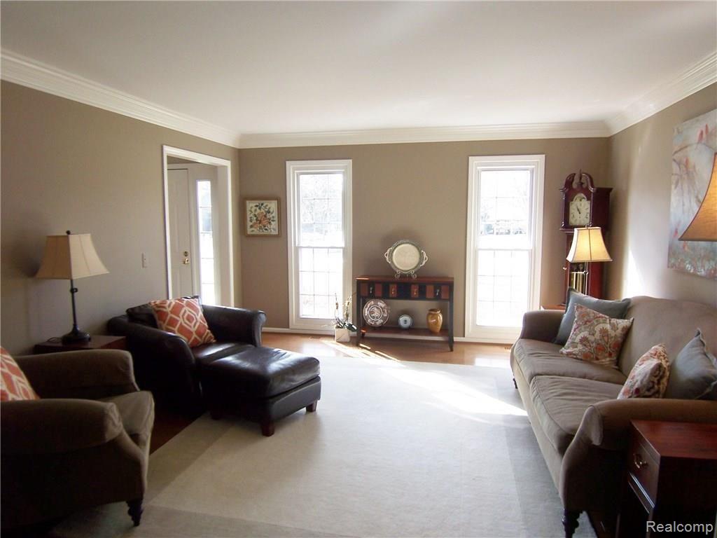 1912 Lenomar Court Rochester Hills, MI 48309 - Photo 8 of 31