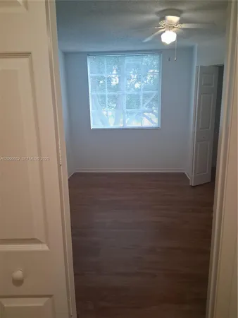 $1,985 | 620 Southwest 111th Avenue, Unit 203, Pembroke Pines, FL 33025