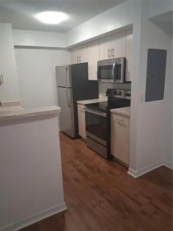 $1,985 | 620 Southwest 111th Avenue, Unit 203, Pembroke Pines, FL 33025