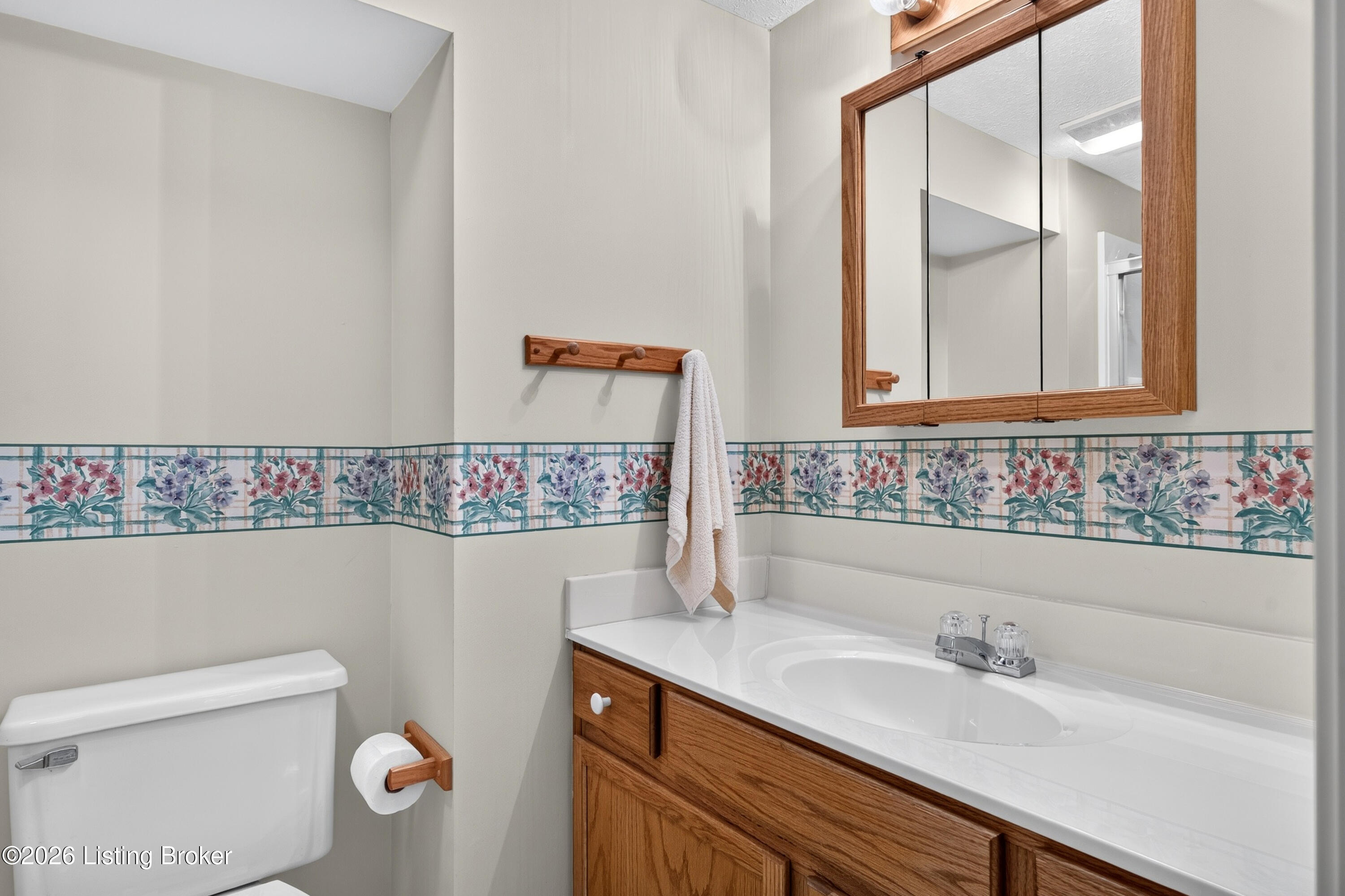 7203 Boxwood Road Louisville, KY 40222 - Photo 43 of 56 Basement bathroom
