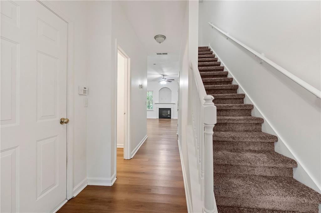 7632 Rutgers Circle Fairburn, GA 30213 - Photo 2 of 24 Gallery Image 2