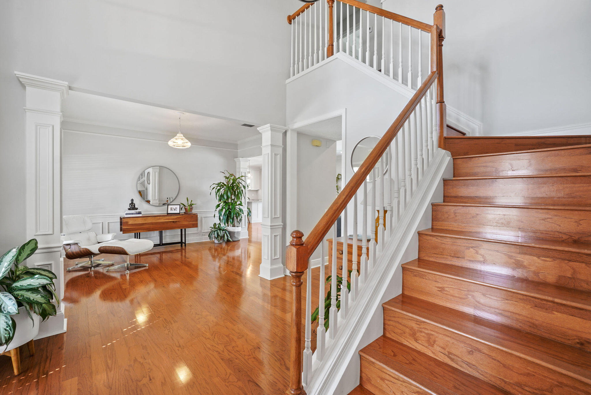 235 Sparrow Point Jupiter, FL 33458 - Photo 15 of 36 Entry/Stairs