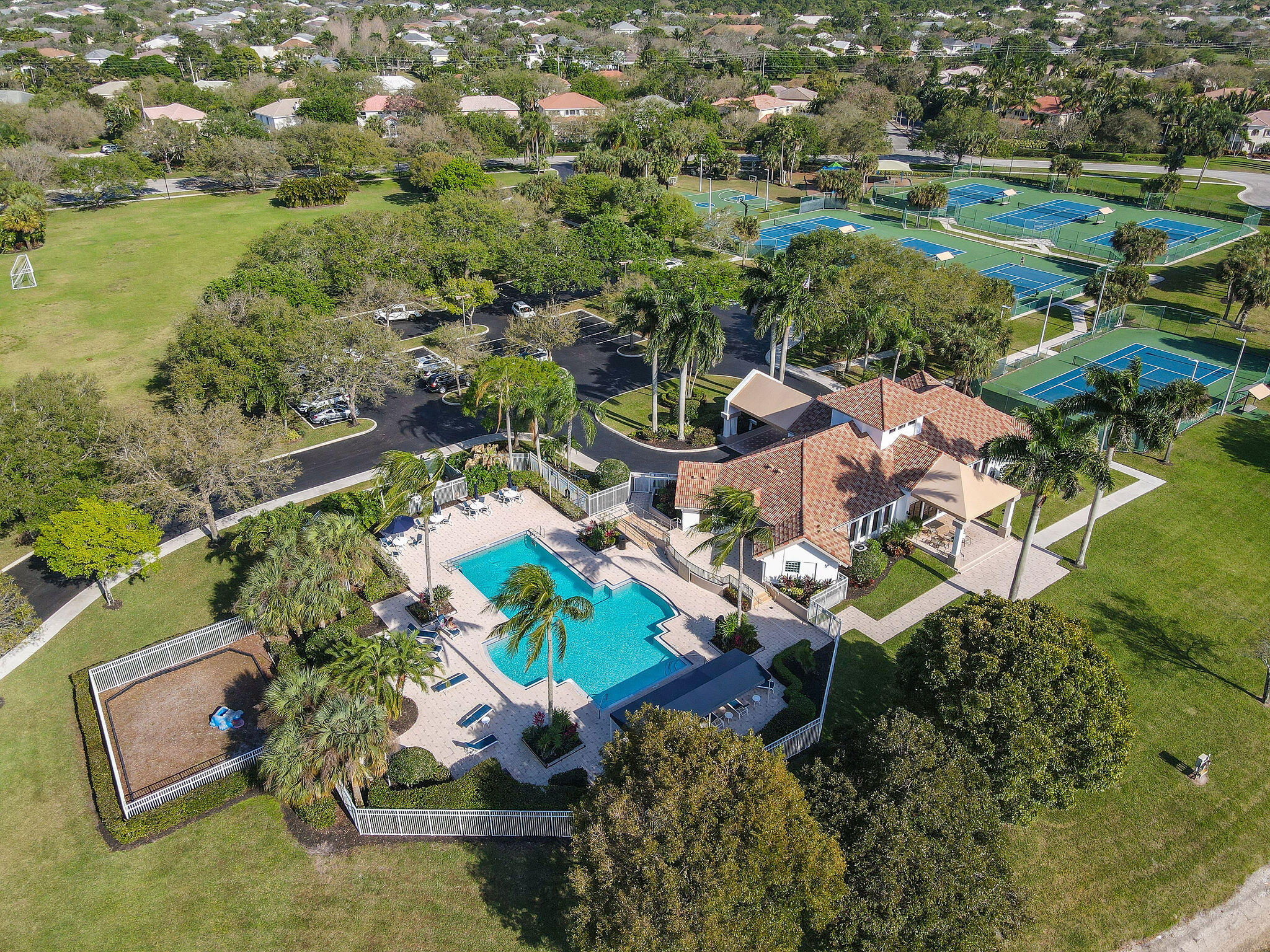 235 Sparrow Point Jupiter, FL 33458 - Photo 31 of 36 EgretLandingAerial2022(2)