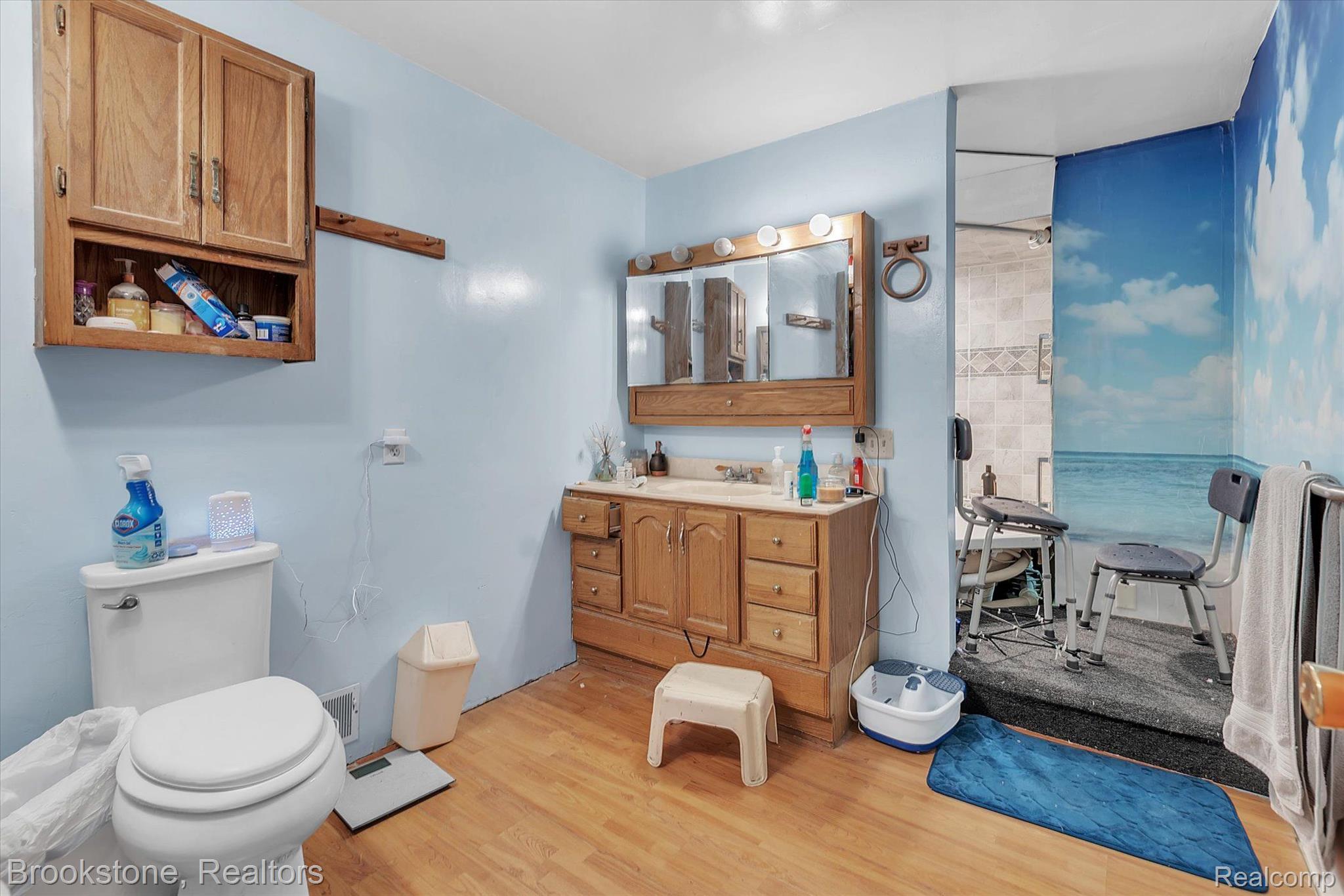 26410 Haggerty Road New Boston, MI 48164 - Photo 24 of 42 Gallery Image 24