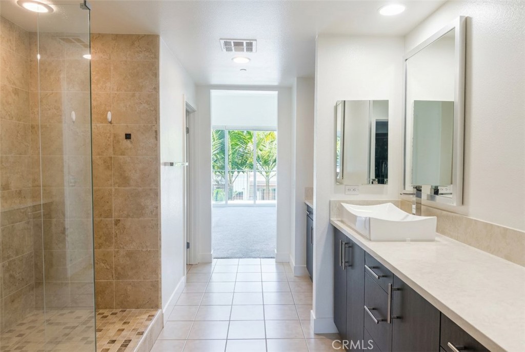 248 Rockefeller Irvine, CA 92612 - Photo 35 of 76