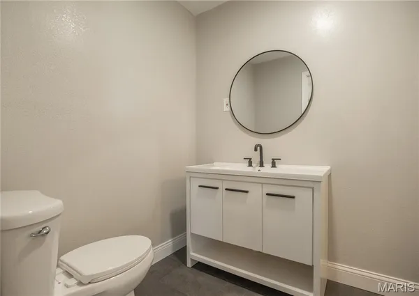 $315,000 | 111 Ripley Route, Unit B, Naylor, MO 63953