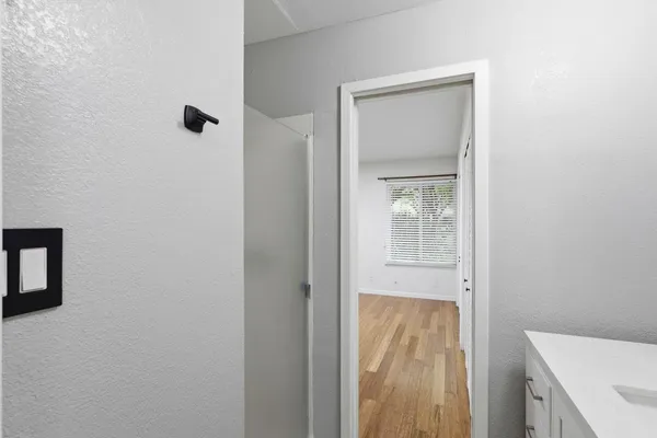 a view of entryway with a front door