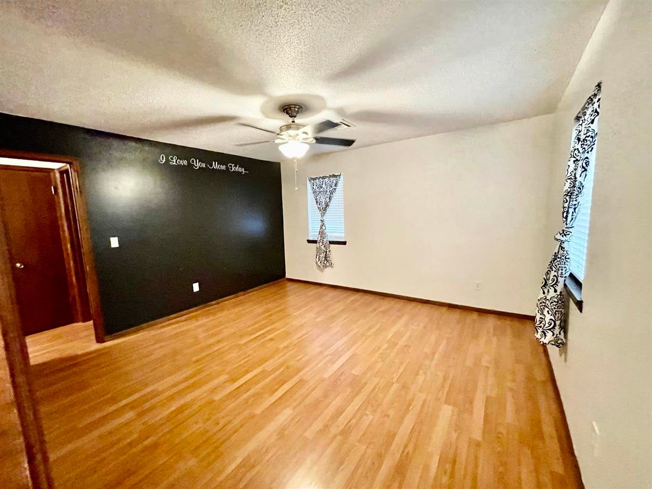 1401 Pecan Street Perry, OK 73077 - Photo 11 of 21 Gallery Image 11