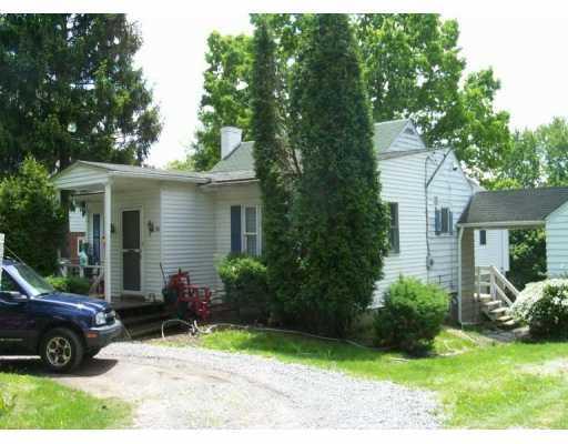 38 Forest Grove Road Coraopolis, PA 15108 - Photo 1 of 1 Gallery Image 1