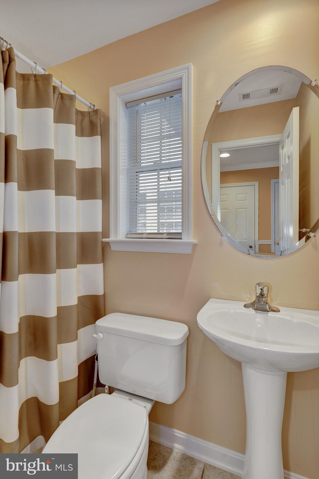 617 Salt Spray Road, Unit 5 Ocean City, MD 21842 - Photo 19 of 40 Gallery Image 19