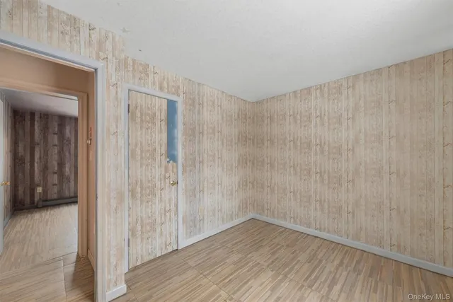 $388,500 | 11 Park Lane, Holmes, NY 12531