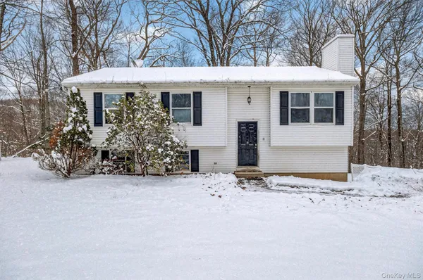 $388,500 | 11 Park Lane, Holmes, NY 12531
