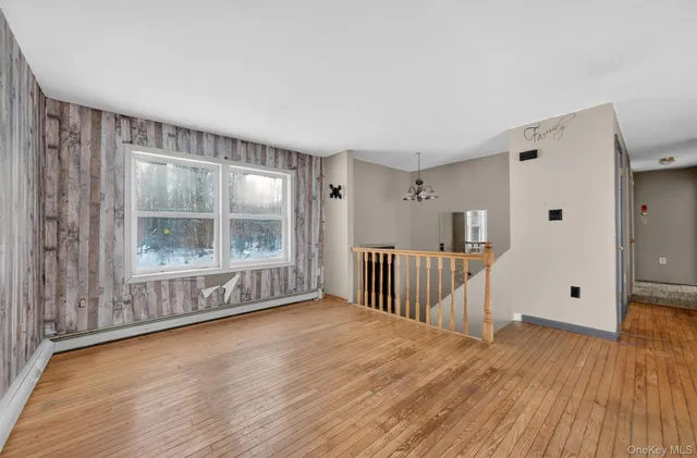 $388,500 | 11 Park Lane, Holmes, NY 12531