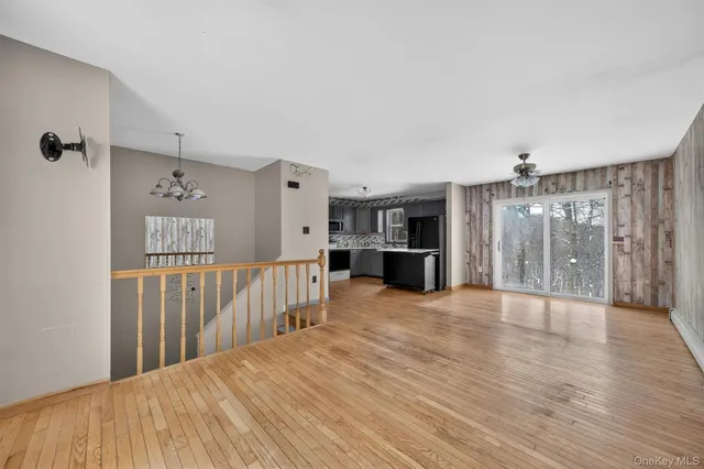 $388,500 | 11 Park Lane, Holmes, NY 12531