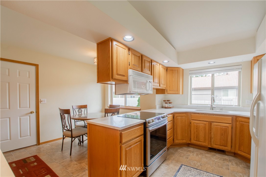 345 East Old Ranch Road, Unit 5I Allyn, WA 98524 - Photo 8 of 39 Gallery Image 8