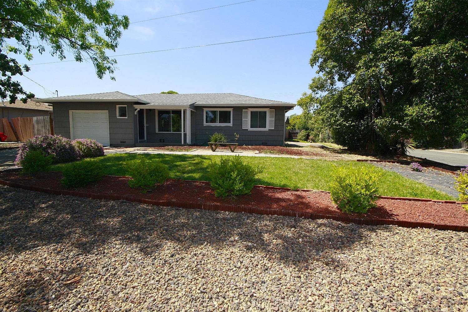 2221 Middleberry Road Sacramento, CA 95815 - Photo 1 of 1 Gallery Image 1