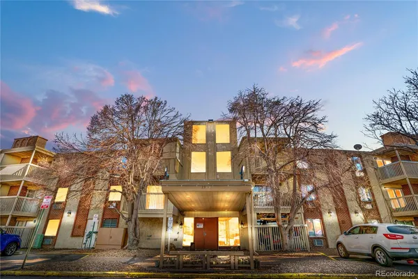 $1,850 | 1306 South Parker Road, Unit 162, Denver, CO 80231