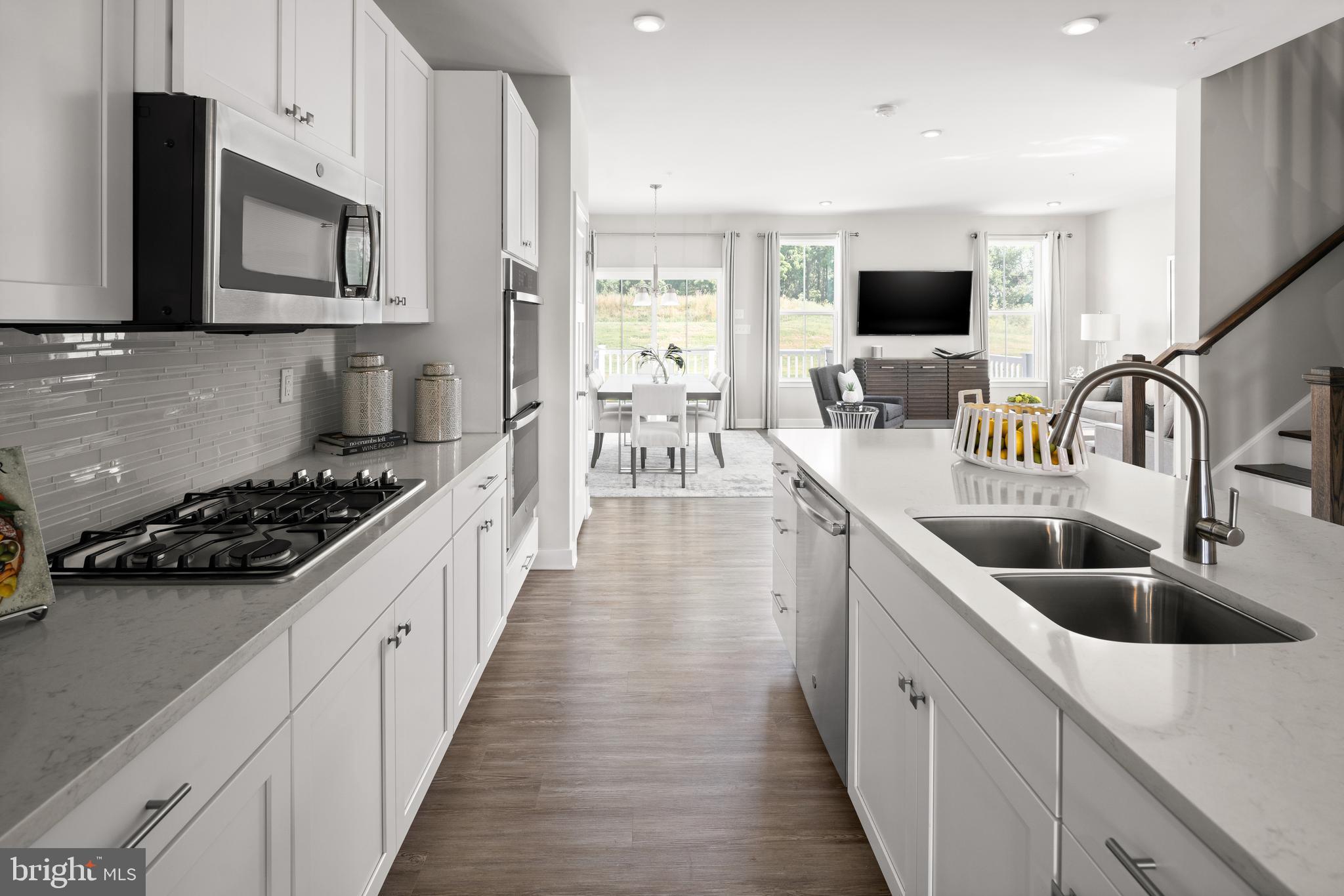 622 Cascade Way Kennett Square, PA 19348 - Photo 5 of 20 Luxury Kitchen