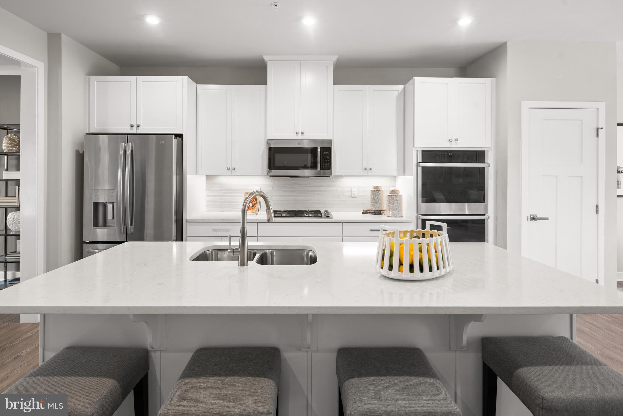 622 Cascade Way Kennett Square, PA 19348 - Photo 6 of 20 Luxury Kitchen