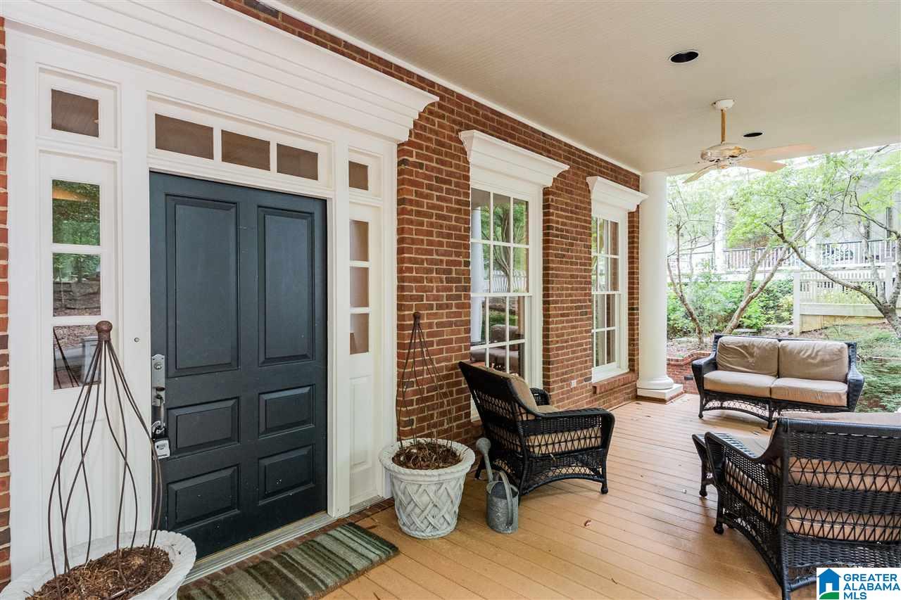 115 Oak Circle Hayden, AL 35079 - Photo 4 of 50