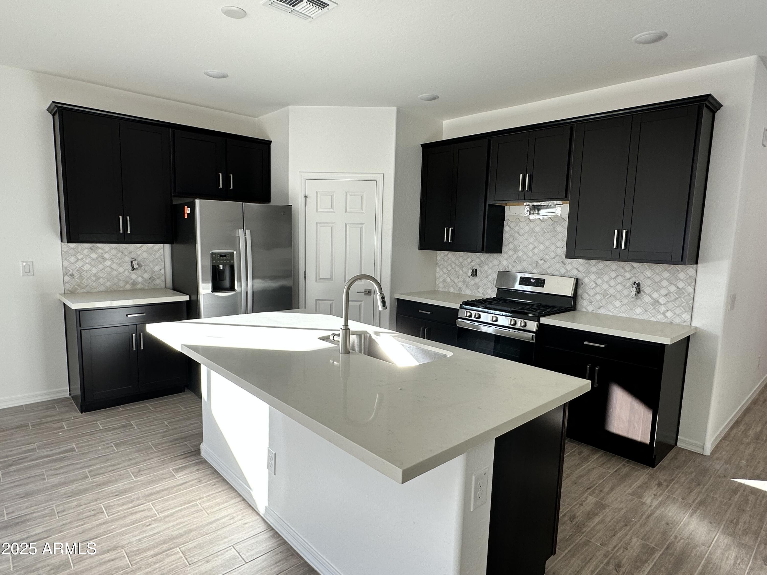 5607 West Summerside Road Laveen, AZ 85339 - Photo 21 of 49 0008_ Kitchen