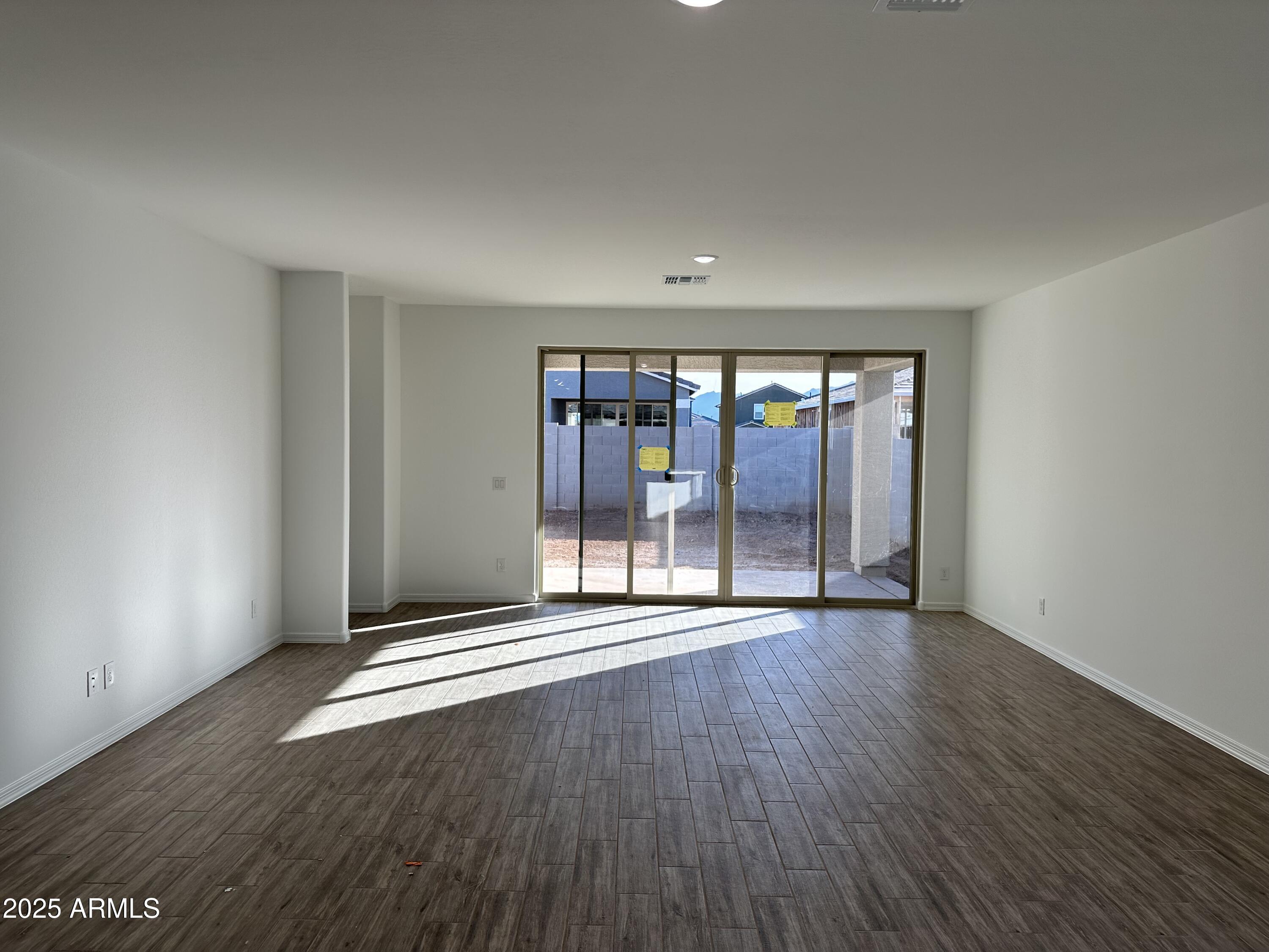 5607 West Summerside Road Laveen, AZ 85339 - Photo 28 of 49 0015_ Great Room