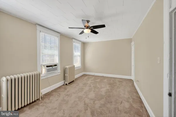 $4,850 | 816 Kentucky Avenue Southeast, Washington, DC 20003