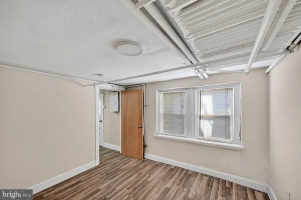 $4,850 | 816 Kentucky Avenue Southeast, Washington, DC 20003