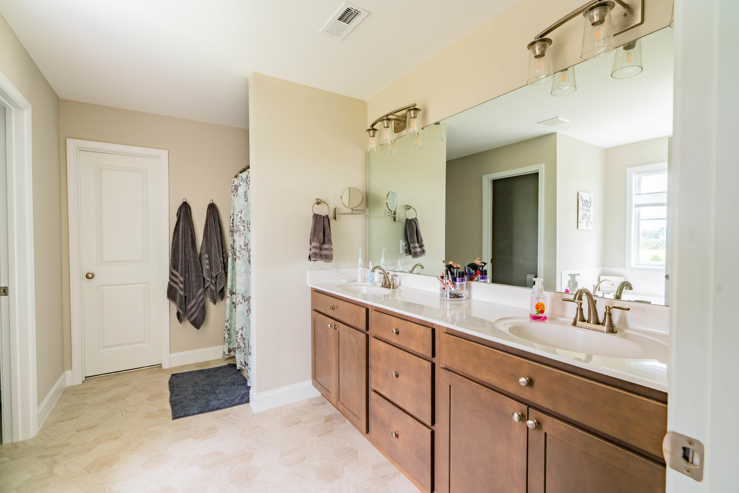 103 Mistletoeberry Road, Unit LOT 425 Oak Ridge, TN 37830 - Photo 18 of 38 Master Bath