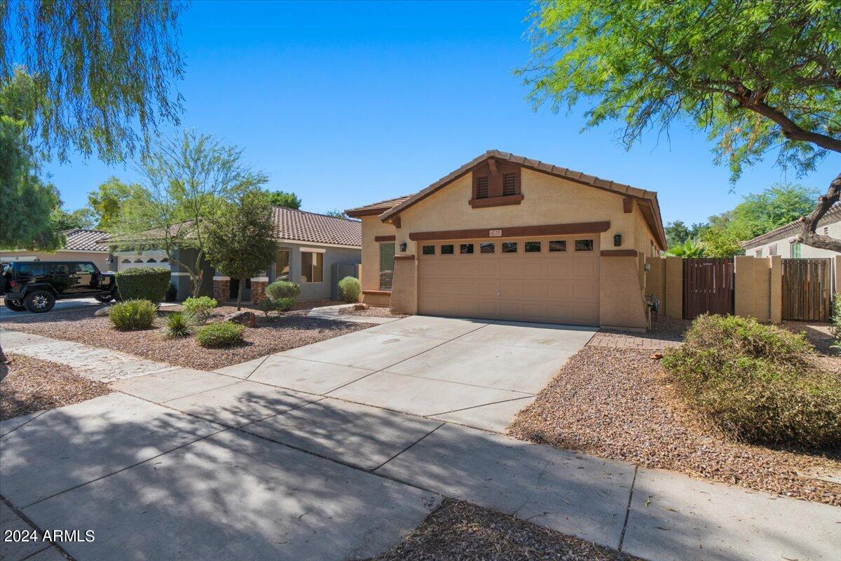 4620 East Murrieta Road Gilbert, AZ 85297 - Photo 30 of 31 03-Front of home