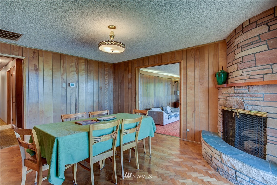 4714 Jones Road Oak Harbor, WA 98277 - Photo 11 of 25 Gallery Image 11