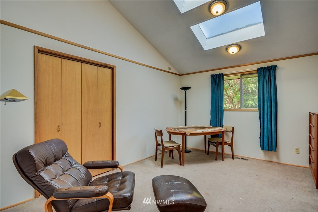 4714 Jones Road Oak Harbor, WA 98277 - Photo 13 of 25 Gallery Image 13